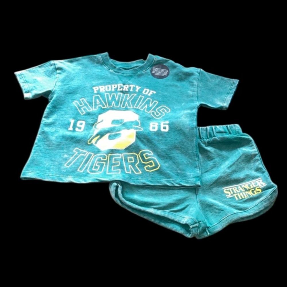 Girls 4T Stranger Things Green Short Set